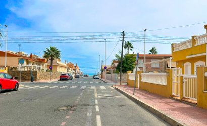 Herverkoop - Apartment -
La Mata - Costa Blanca