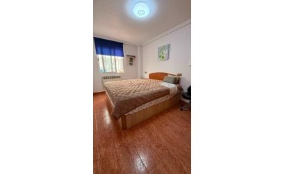 Herverkoop - Bungalow -
Torrevieja - La Mata