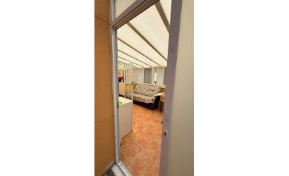 Herverkoop - Bungalow -
Torrevieja - La Mata