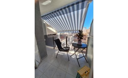 Herverkoop - duplex -
Torrevieja - Habaneras