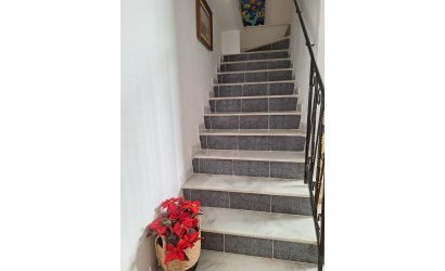 Herverkoop - duplex -
Torrevieja - Habaneras