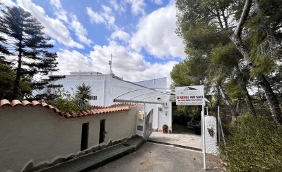 Herverkoop - Villa -
Pinar de Campoverde - Inland