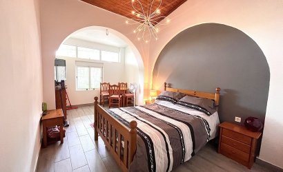 Herverkoop - Villa -
Pinar de Campoverde - Inland