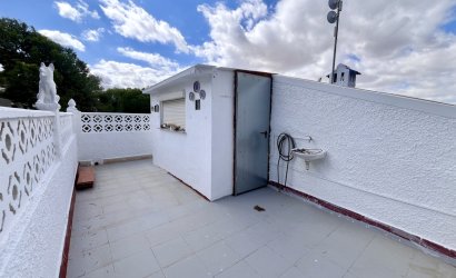 Herverkoop - Villa -
Pinar de Campoverde - Inland