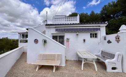 Herverkoop - Villa -
Pinar de Campoverde - Inland