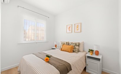 Revente - Town House -
Villamartin - Costa Blanca