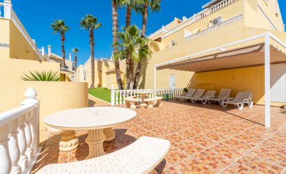 Revente - Town House -
Villamartin - Costa Blanca
