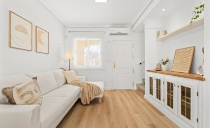 Revente - Town House -
Villamartin - Costa Blanca