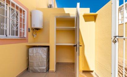 Revente - Town House -
Villamartin - Costa Blanca