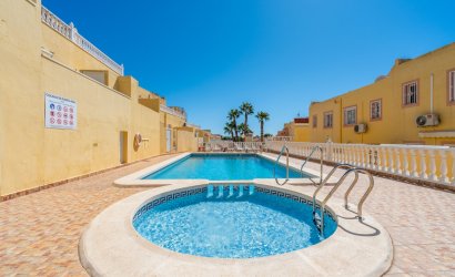 Revente - Town House -
Villamartin - Costa Blanca