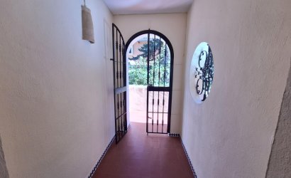 Revente - Apartment -
Torrevieja - Los Frutales