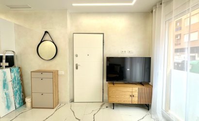 Resale - Apartment -
Torrevieja - Playa del Cura