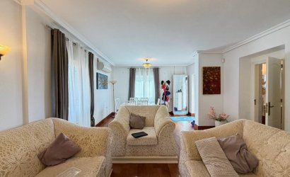 Herverkoop - Villa -
Orihuela Costa - Lomas De Don Juan