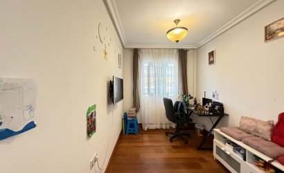 Herverkoop - Villa -
Orihuela Costa - Lomas De Don Juan