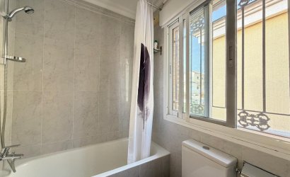 Herverkoop - Villa -
Orihuela Costa - Lomas De Don Juan