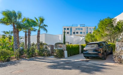 Reventa - Villa -
Las Colinas Golf Resort - Las Colinas golf