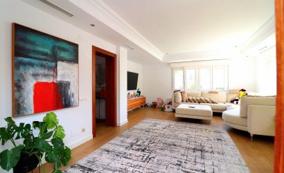 Herverkoop - Villa -
Orihuela Costa - Campoamor