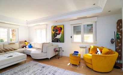 Herverkoop - Villa -
Orihuela Costa - Campoamor