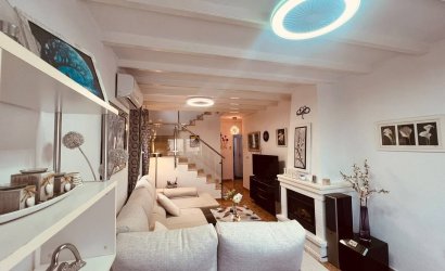 Reventa - Villa -
Villamartin - Costa Blanca
