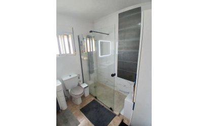 Reventa - Villa -
Villamartin - Costa Blanca
