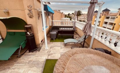 Reventa - Villa -
Villamartin - Costa Blanca