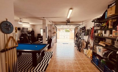 Reventa - Villa -
Villamartin - Costa Blanca