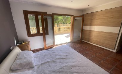 Herverkoop - Villa -
Orihuela - Torremendo