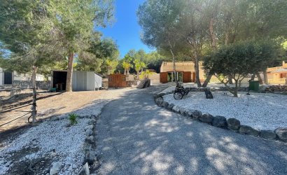 Herverkoop - Villa -
Orihuela - Torremendo