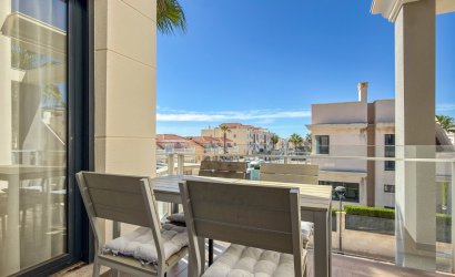Herverkoop - Apartment -
Orihuela Costa - La Zenia