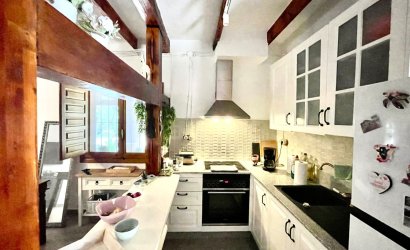 Herverkoop - Finca / Country Property -
Orihuela