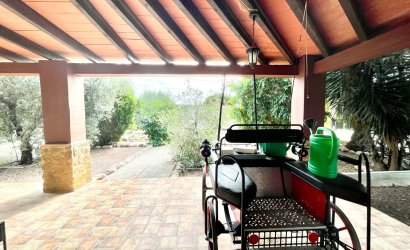 Herverkoop - Finca / Country Property -
Orihuela