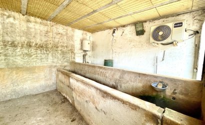 Herverkoop - Finca / Country Property -
Orihuela