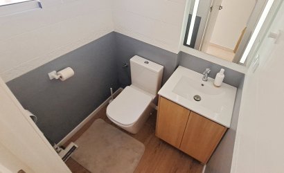 Herverkoop - Town House -
Villamartin - Las filipinas