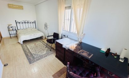 Herverkoop - Detached Villa -
Los Montesinos - La Herrada