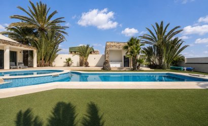 Herverkoop - Villa -
EL Carmoli Los Urrutias