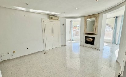 Resale - Villa -
Ciudad Quesada - Lo Pepin