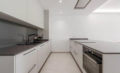 Herverkoop - Herenhuis -
Marbella - Nueva Andalucía