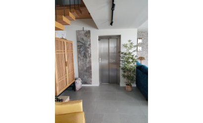 Herverkoop - Villa -
Finestrat