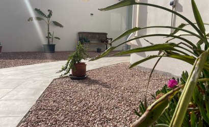 Reventa - Villa -
Torrevieja - San Luis