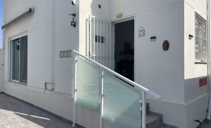 Reventa - Villa -
Torrevieja - San Luis