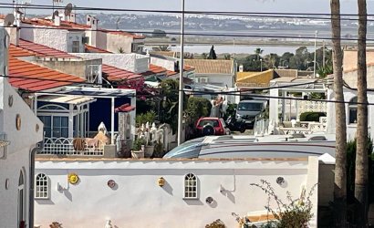 Reventa - Villa -
Torrevieja - San Luis