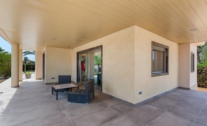 Herverkoop - Villa -
Elche