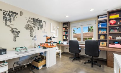 Herverkoop - Villa -
Elche