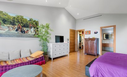 Herverkoop - Villa -
Elche