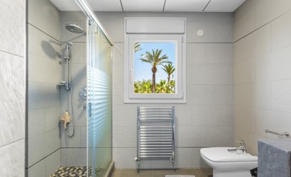 Herverkoop - Villa -
Elche