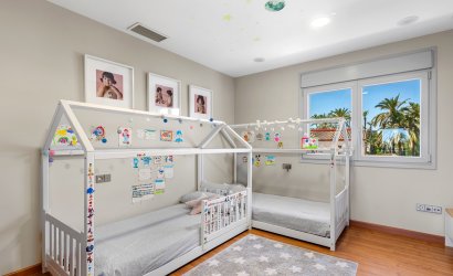 Herverkoop - Villa -
Elche