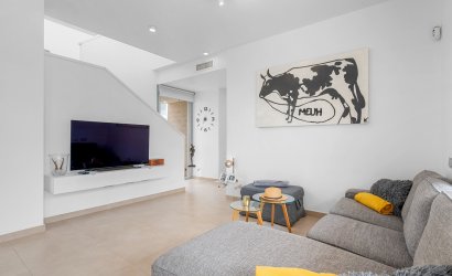 Herverkoop - Villa -
Orihuela Costa - Vistabella