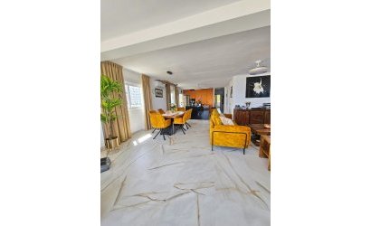 Reventa - Apartment -
Altea