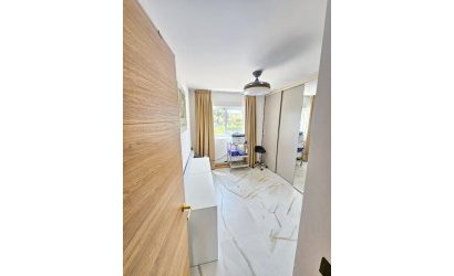 Reventa - Apartment -
Altea