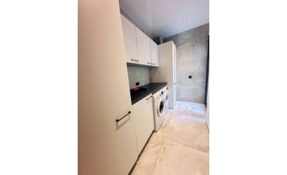 Herverkoop - Villa -
Rojales